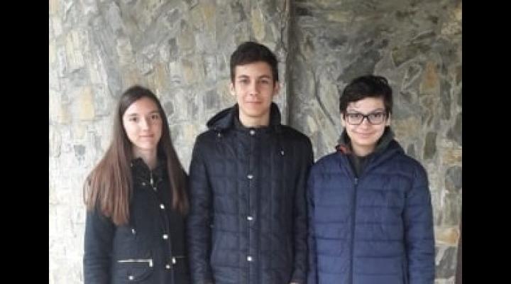 Trei elevi din Prahova, printre cei mai buni din țară