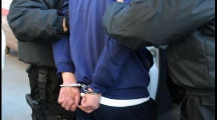 UPDATE: Barbatul a fost arestat! Barbatul din Boldesti-Scaeni, acuzat ca a agresat sexual o fetita de 11 ani, a fost retinut