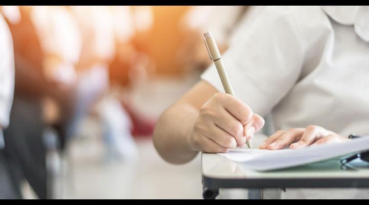 Precizările Ministerului Educației Naționale privind modalitatea de evaluare a lucrărilor candidaților la examenul național de Bacalaureat