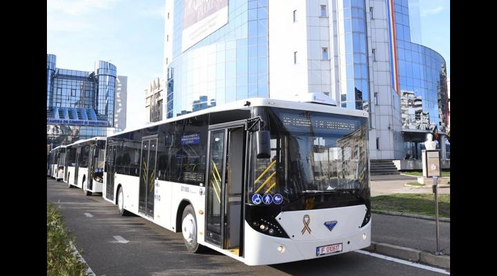 Deputatul Roberta Anastase propune alocarea a cel puțin unuia dintre noile autobuze nepoluante din Ploiești pentru transportul elevilor