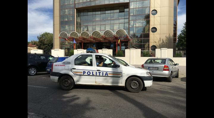 Un prahovean, recidivist, arestat pentru comiterea unei înșelăciuni cu prejudiciu  în valoare de 50.000 euro