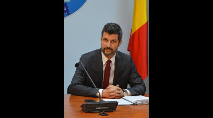 Cristian Ionescu, prefect Prahova: "Chiar dacă suntem în perioada Sărbătorilor Pascale, nu trebuie să ne abatem de la măsurile ce sunt în vigoare". In judet sunt 39 de cazuri de COVID-19 confirmate! 