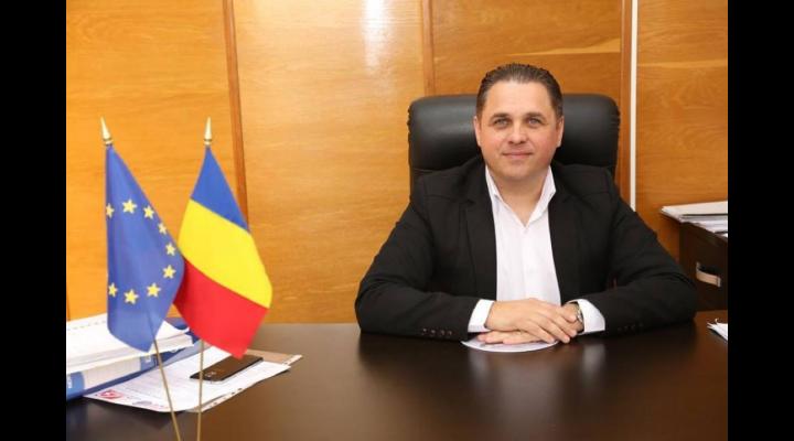 Primarul din Băicoi, mesaj către locuitori: am hotărât ca Paștele să vă fie adus acasă