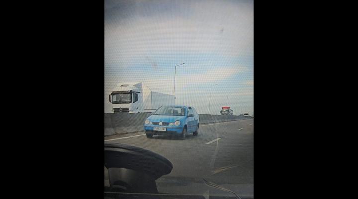 Imagini incredibile. Un șofer circulă pe DN 1, pe contrasens