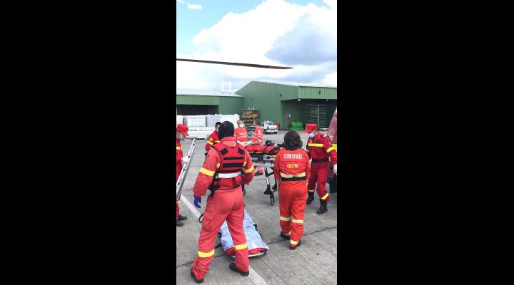UPDATE. Va fi luat cu un elicopter SMURD! Grav incident in Ceptura! Un barbat si-a prins piciorul intr-un utilaj