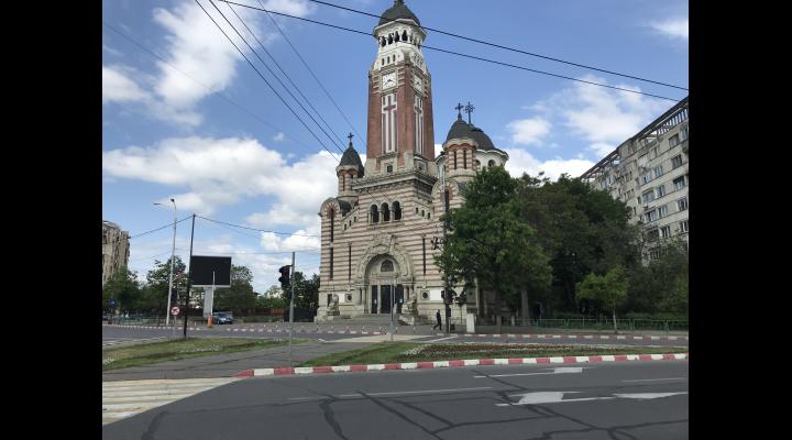 Ce se întâmplă de astăzi în bisericile din țară! Îndrumări pentru starea de alertă!