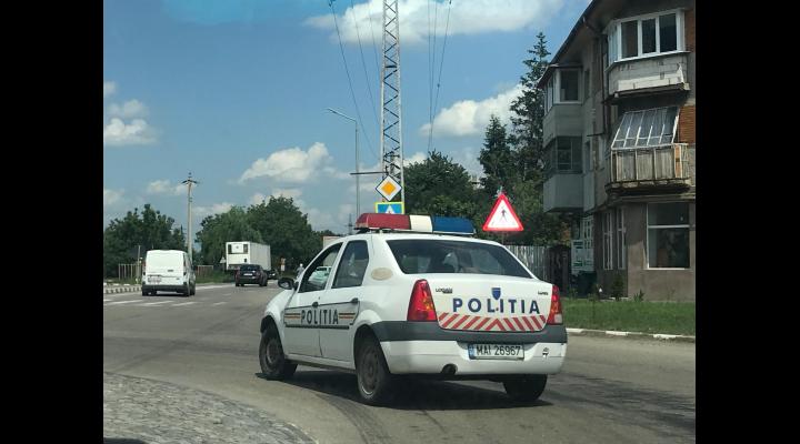 Trei persoane, reținute după ce ar fi răpit un tânăr/S-a întâmplat în Ploiești