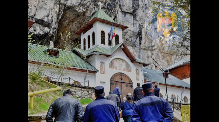Concertul de Jazz din Peștera Ialomiței va fi vegheat de jandarmii montani