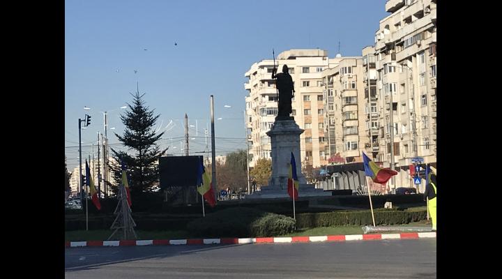 Ora de desfășurare a ceremonialului militar din Ploiești dedicat Zilei României, schimbată la indicațiile Ministerului Apărării Naționale