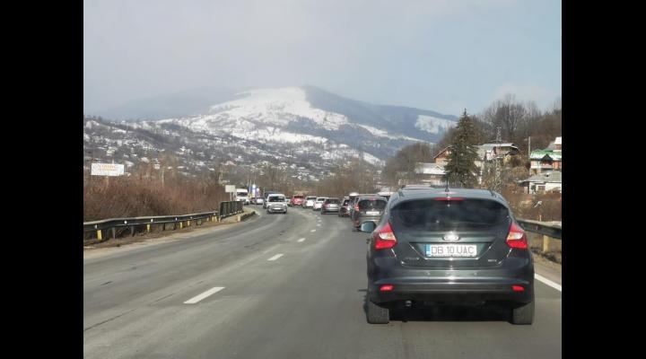 Trafic intens pe DN1 București-Brașov - VIDEO/FOTO