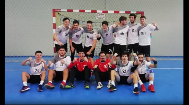Handbal masculin, Divizia A: băieții de la CSM Ploiesti încheie turul cu o victorie în fața Iașiului, 31-28!