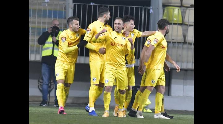 FC Petrolul Ploiesti s-a calificat  în sferturile de finală ale Cupei României