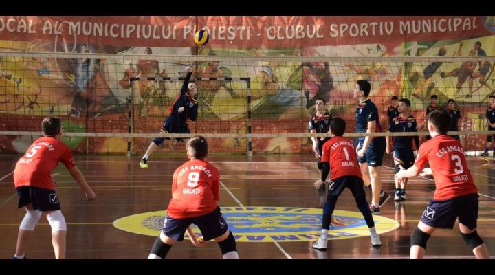 CSM Ploiești organizează selecție pentru grupa de minivolei băieți