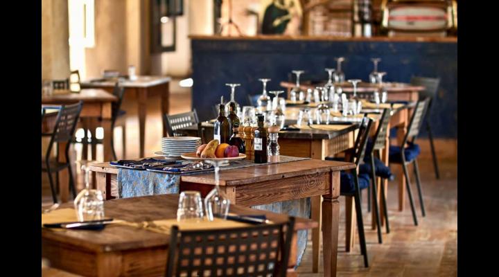 Procesul de înscriere la schema de ajutor HoReCa - 20% din pierderea de cifra de afaceri între 2019 și 2020 s-a încheiat 