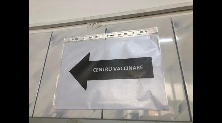 Programul de sărbători din centrele de vaccinare din județ  