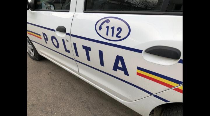 Polițiștii, alertați că un bărbat din Sângeru conduce fără permis și e băut  