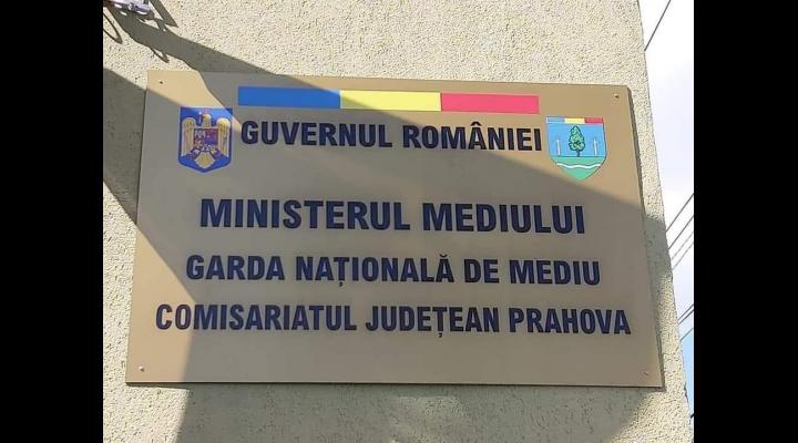 Rafinaria de la care a provenit disconfortul olfactiv, amendata de Garda de Mediu Prahova