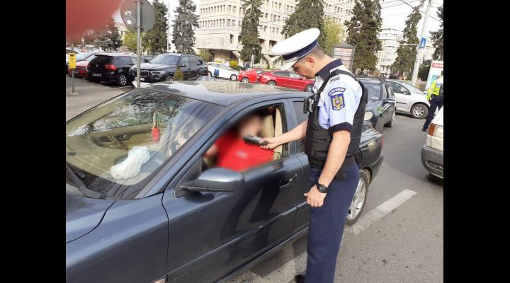 Recomandările polițiștilor prahoveni pentru o sărbătoare a Floriilor în siguranță