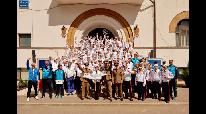 Aur pentru lotul de sportivi cantemiriști din Breaza la Olimpiada sportului militar liceal/Hora bucuriei