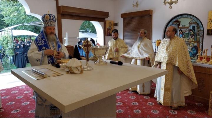 Înnoire și binecuvântare la mănăstirea prahoveană Ghighiu