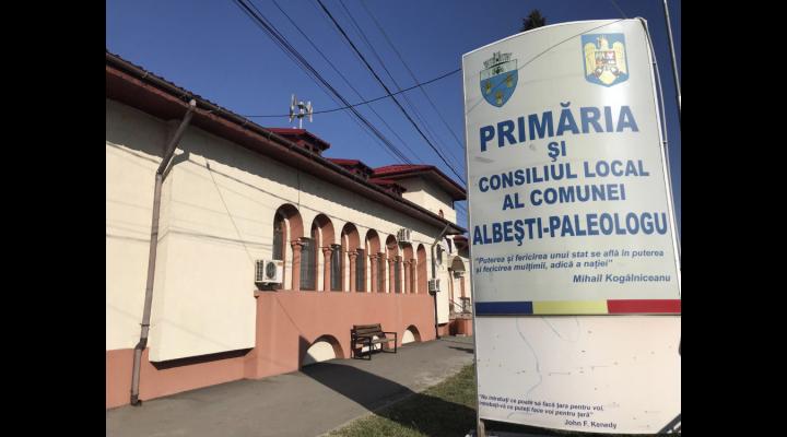 Primaria Albesti Paleologu a obtinut finantare pentru achizitia unui microbuz electric si doua statii de reincarcare masini electrice