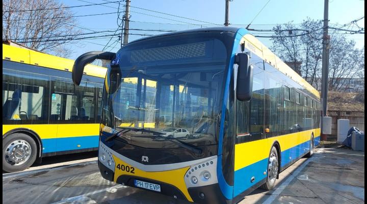 FOTO/ VIDEO - Autobuze noi electrice, intrate de azi in circulatie la Ploiesti