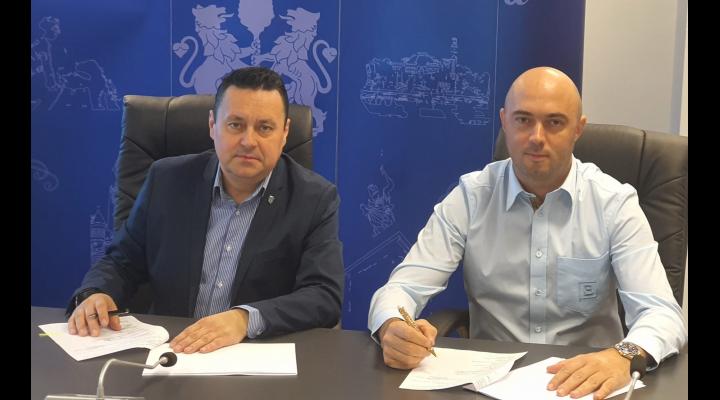 Contract semnat de municipalitate pentru modernizarea cartierului Pictor Rosenthal