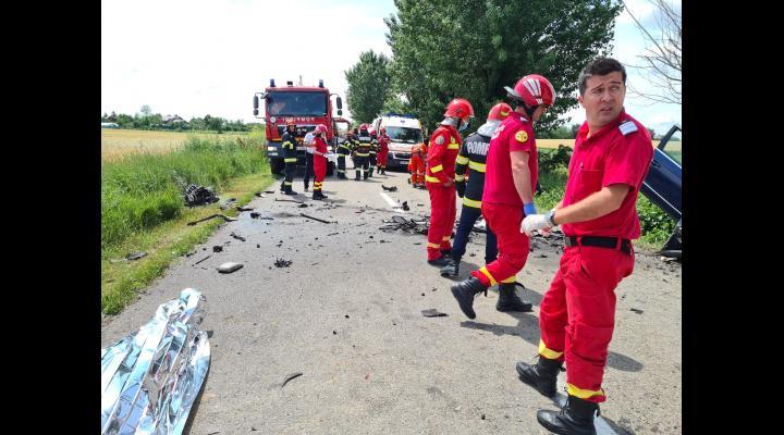 Soferul masinii care a intrat pe contrasens la Poienarii Burchi era cautat de politisti