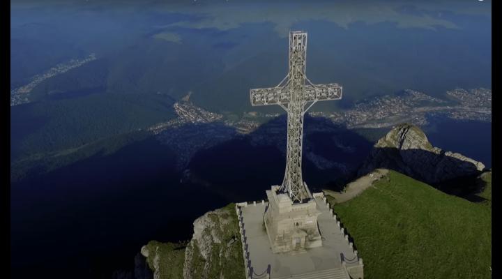 Ceremonia militară și religioasă de la Monumentul Crucea Caraiman a fost reprogramată duminică, 17 septembrie, începând cu ora 11.30