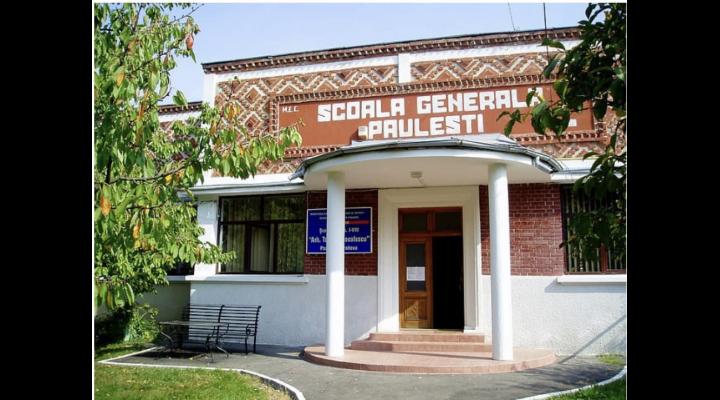 Primăria Păulești derulează licitații pentru eficientizarea energetică a școlilor „Toma Socolescu” și „Vlad Musatescu”