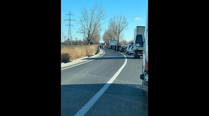 Accident rutier în comuna Florești, DJ720/Șoferul este inconștient-FOTO