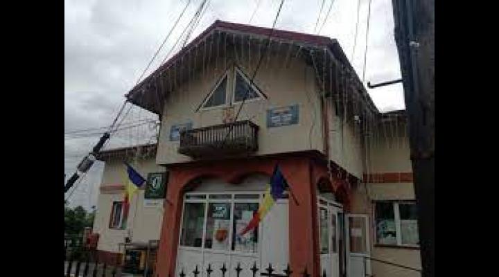 Elevii din Ciorani învață online după ce în comună sunt probleme legate de furnizarea  gazelor 