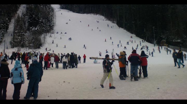 Ultimul Weekend din ianuarie și zăpada au adus turiștii în număr cât mai mare pe Valea Prahovei