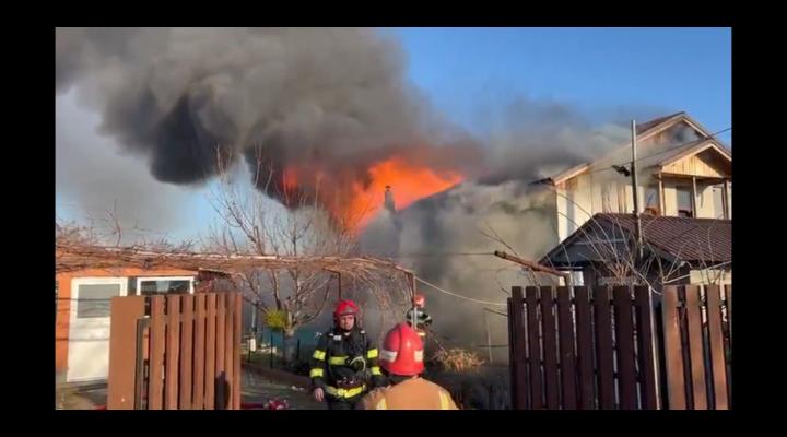 Incendiu izbucnit la o casă din comuna Bana Ana