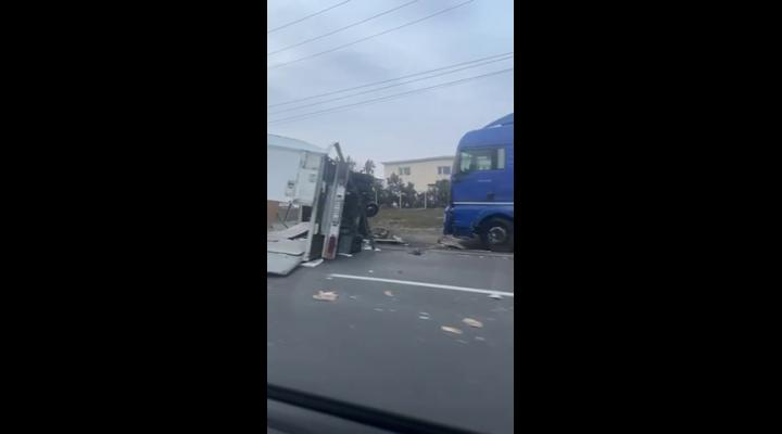 Accident pe DN 1, zona Băicoi-FOTO