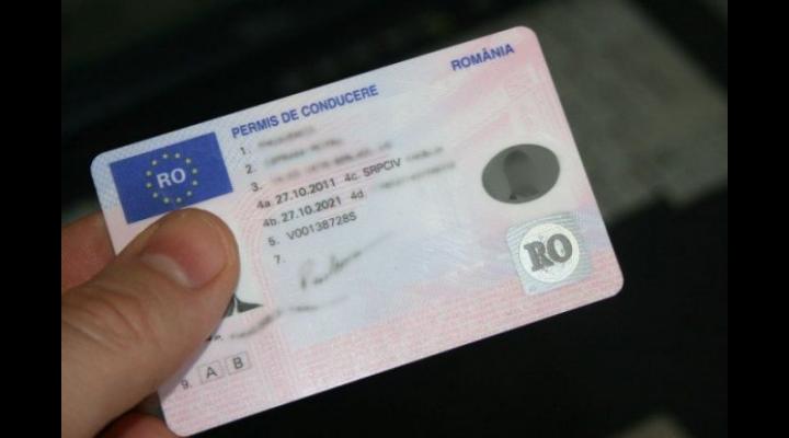 Emiterea duplicatului permisului de conducere disponibilă și online