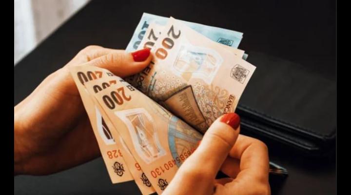 De la 1 iulie 2024, salariul de bază minim brut se stabileşte la 3.700 lei