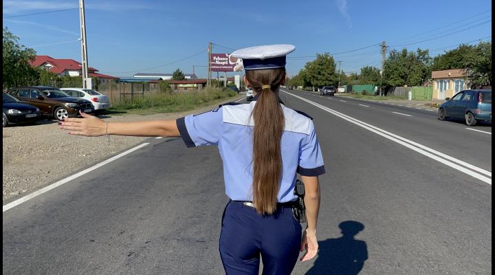 Peste 1.100 de polițiștii prahoveni, la datorie în minicavanță