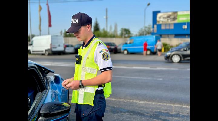 Poliţiştii prahoveni acţionează permanent pe raza întregului judeţ/ Ce sancțiuni s-au dat în week-end