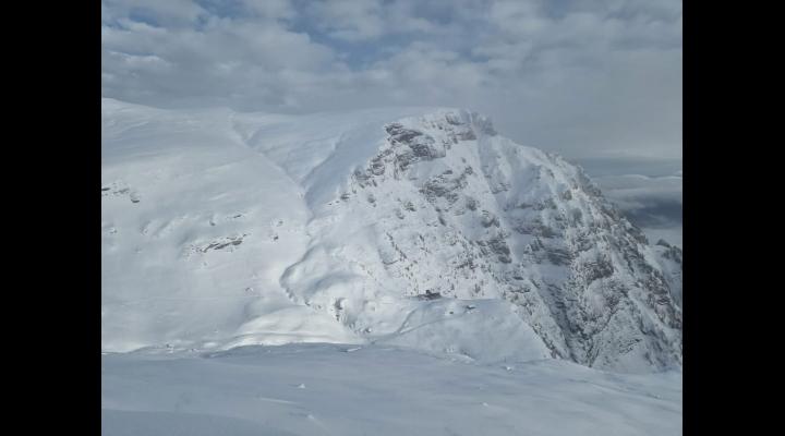Risc de avalansa in Bucegi