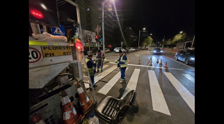 Marcajele rutiere, refăcute noaptea  în Ploiești