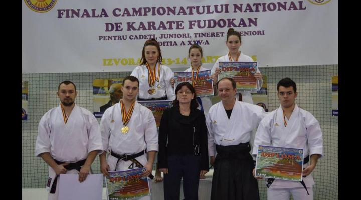 SPORTIVII DE LA CSM PLOIEȘTI, PATRU TITLURI DE CAMPIONI NAÅ¢IONALI!