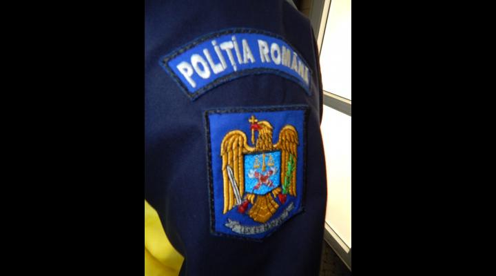 PERSOANE BĂNUITE DE TRAFIC DE DROGURI, DEPISTATE DE POLIȚIȘTI ȘI PROCURORI