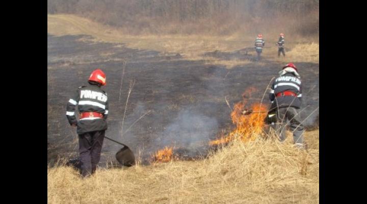 ISU Prahova: Preveniți incendiile în campania agricolă!