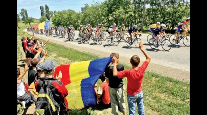 Turul Ciclist al României ajunge si in Prahova. Politistii rutieri actioneaza