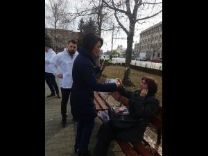Catalina Bozianu: primim, așadar, în stradă, lecții de înțelepciune politică de la alegătorii noștri
