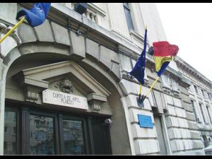 Polițiști din Câmpina au depistat o femeie care se sustrăgea de la executarea unui mandat emis de Curtea de Apel Palma de Mallorca