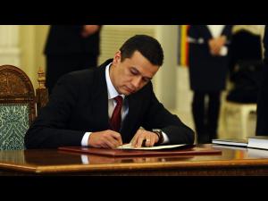 Guvernul Grindeanu a fost demis