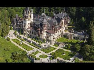 Spațiile de cazare de pe Domeniul Regal Peleș sunt puse la dispoziția Comitetului Național pentru Situații Speciale de Urgență