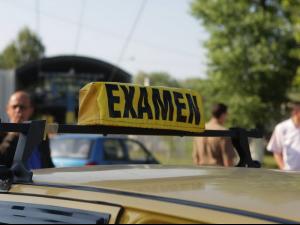 Examenul pentru obținerea permisului de conducere va fi supravegheat video